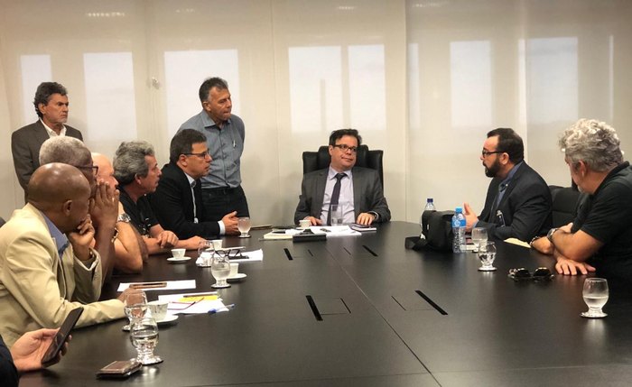 Moradores dos bairros afetados pela atividade da Braskem estiveram no Tribunal de Justiça nesta sexta (10)