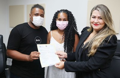 Emoção e alegria em quatro casamentos celebrados pela juíza Emanuela Porangaba