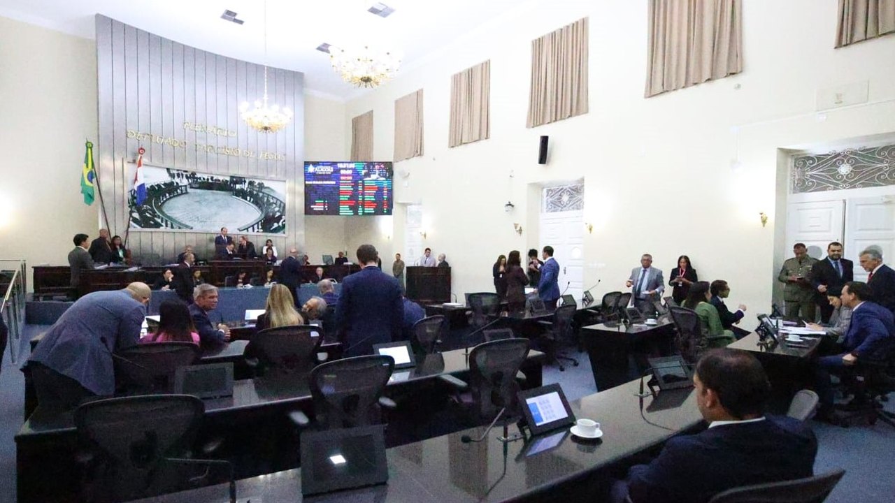 Assembleia reduz sessões ordinárias para dois dias por semana até as eleições