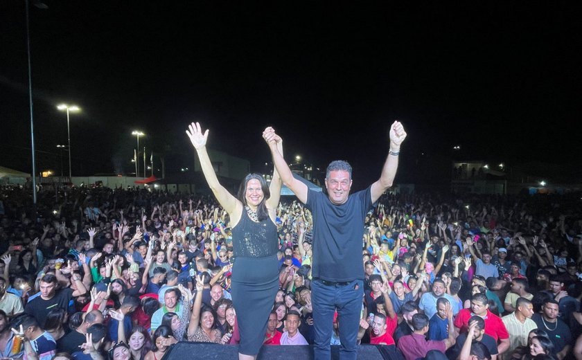 Prefeitura de Branquinha reúne milhares de pessoas para celebrar a emancipação política do município