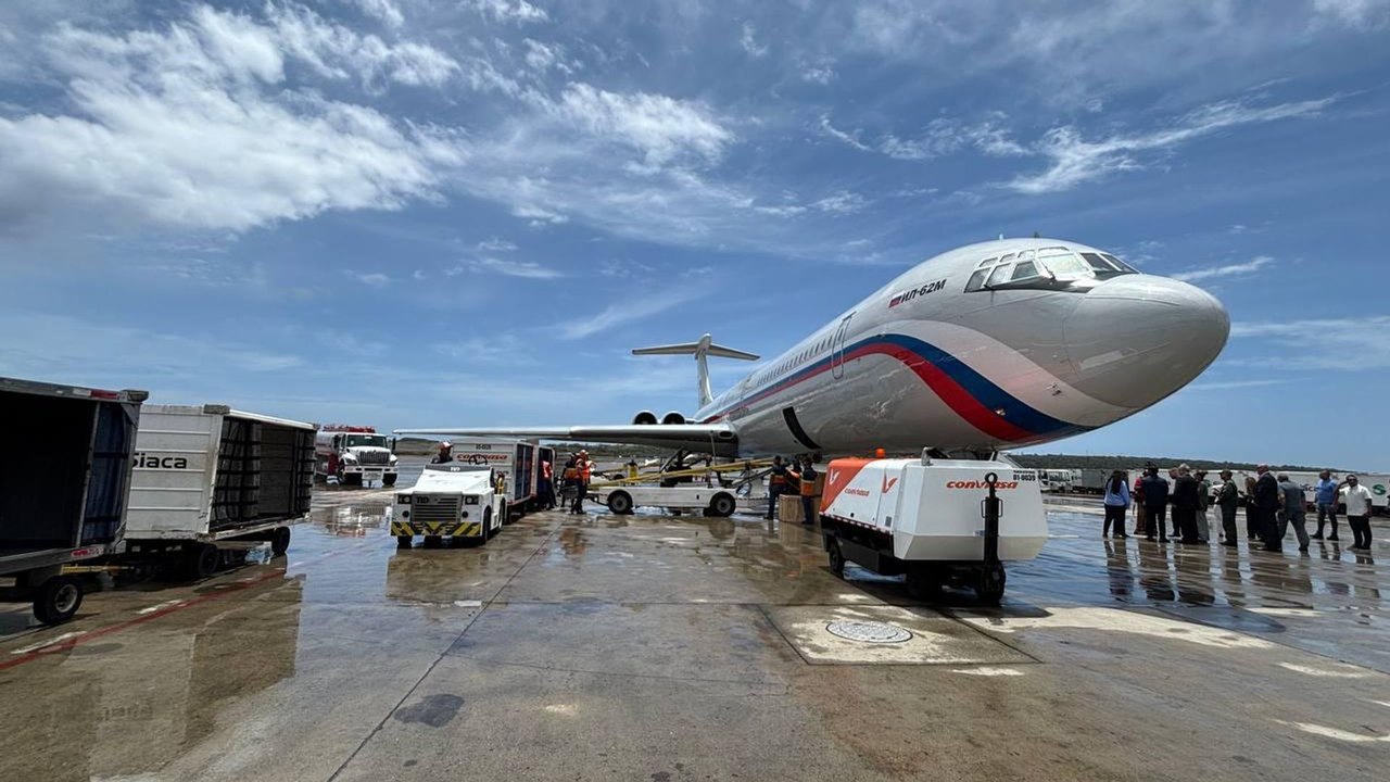 Primeira remessa de ajuda humanitária da Rússia chega à Venezuela
