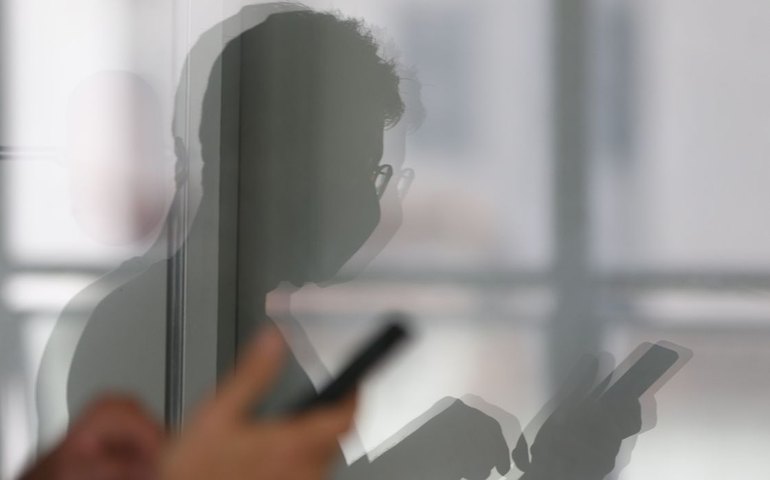 Ministério da Fazenda suspende sete empresas de bets