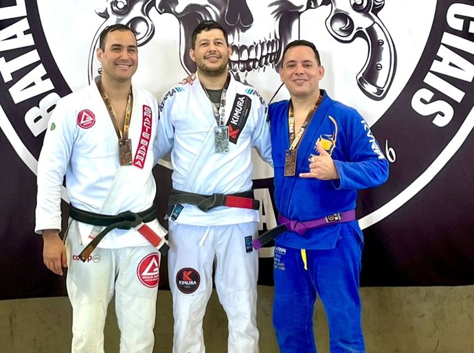 Agentes do DMTT vão para o pódio em competição de Jiu-Jitsu