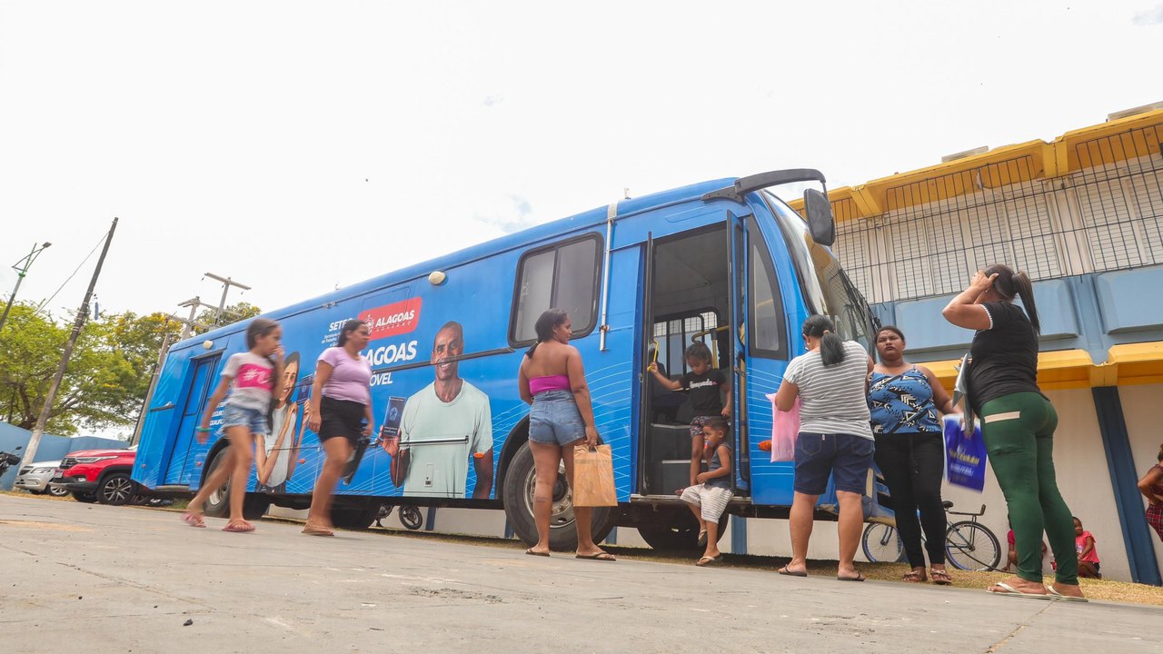 Sine Alagoas oferece 830 novas vagas de emprego