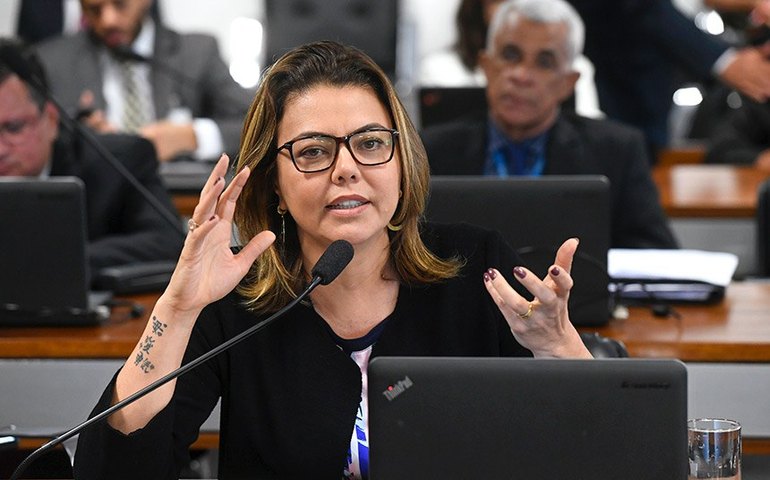 Mesmo com vetos, Lei Geral do Esporte é um avanço, diz Leila Barros