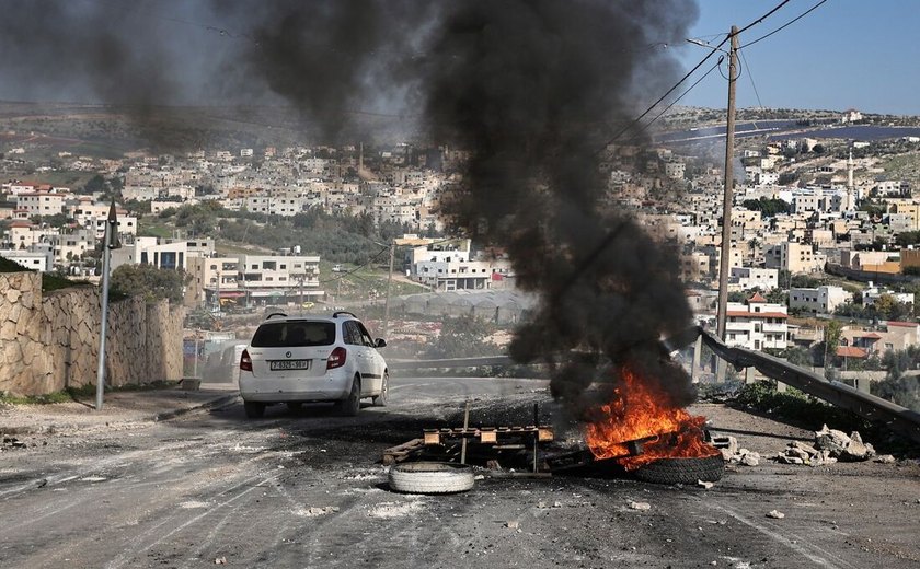 Prolongamento de ofensiva israelense em Gaza levará à radicalização