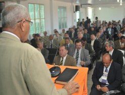 Pastores se reúnem para discutir assuntos do ministério