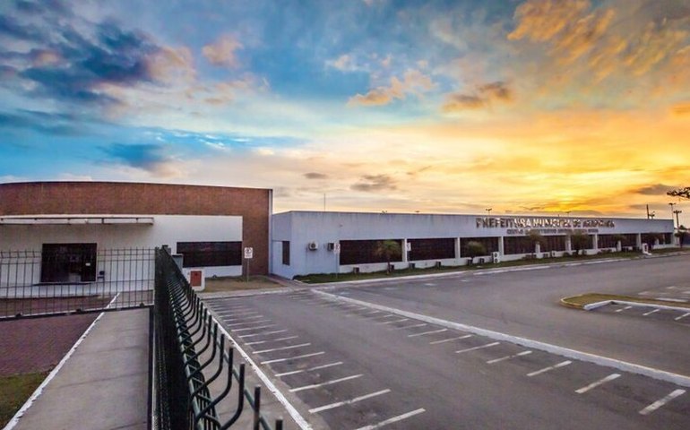 Prefeitura decreta ponto facultativo durante o período carnavalesco