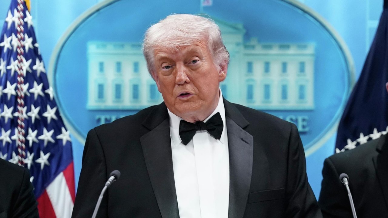 Mídia: Trump se reúne com assessores para decidir futuras medidas em relação ao Irã