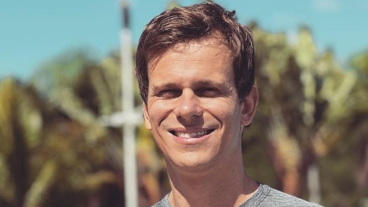 Cesar Cielo recebe convite e celebra ser escolhido para o Hall da Fama da natação