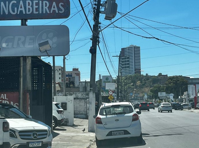 Defensoria Pública oficia Equatorial cobrando informações sobre infraestrutura dos postes de energia elétrica em Alagoas