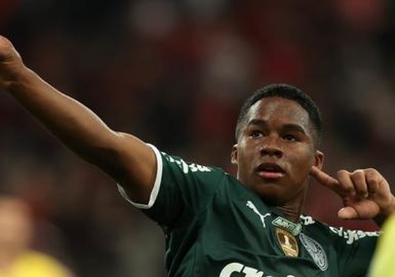 Endrick, do Palmeiras, lidera ranking de centroavantes mais promissores do mundo
