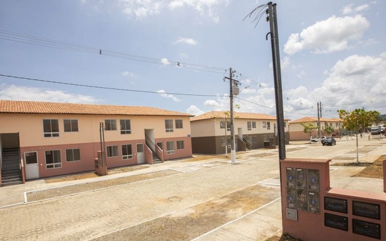 Projeto inclui ordem de inscrição nas regras dos programas habitacionais