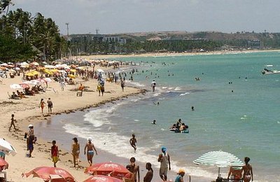 Médicos alertam para risco de complicações vasculares no verão