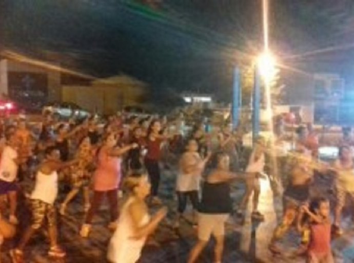 Academia da Saúde de Delmiro lança aulão de zumba em quadra aberta