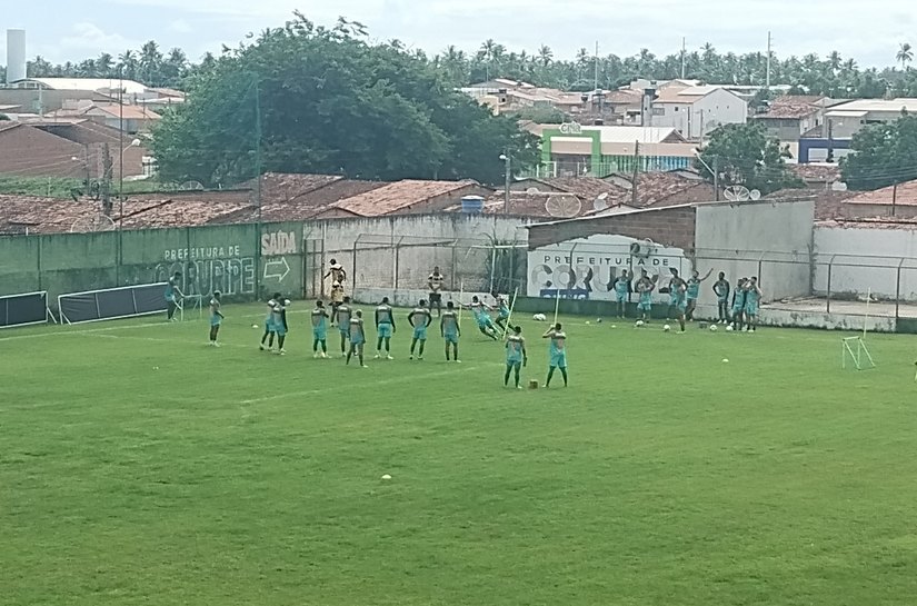 Técnico do Coruripe está com o time pronto para conquistar a primeira vitória em jogos oficiais na temporada