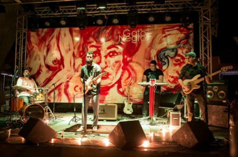 Banda arapiraquense Gato Negro lança seu 1º álbum em Maceió neste sábado