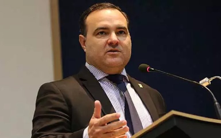 Jorge Oliveira é exonerado de ministério de Bolsonaro e nomeado para vaga no TCU
