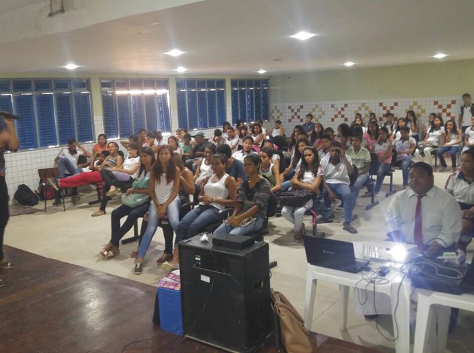 Esmal promove mais uma palestra sobre bullying em escola pública de Maceió