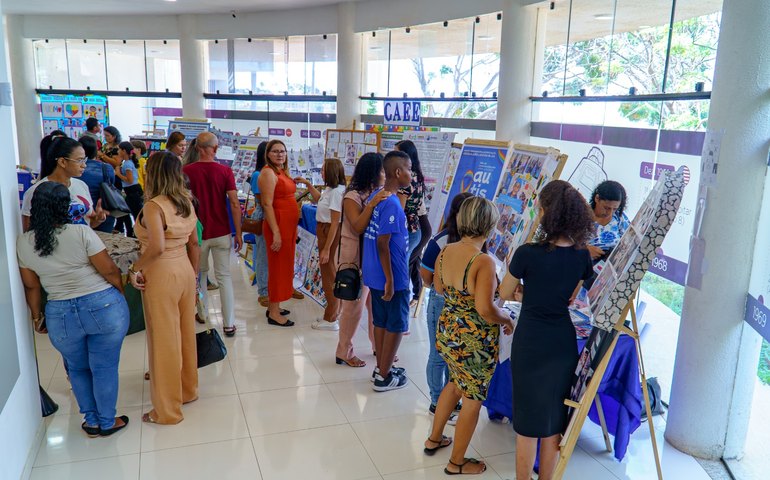 Prefeitura promove Seminário de Conscientização do Autismo para professores, pais e alunos da Rede Municipal