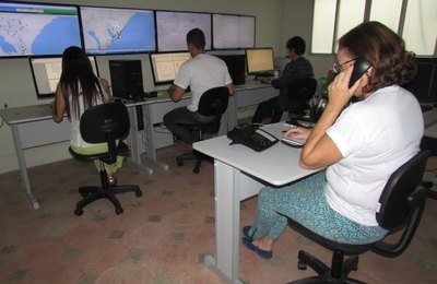 Central de Limpeza recebe demandas por WhatsApp