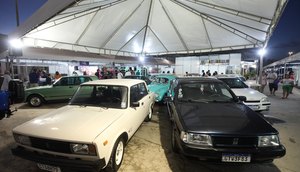 Exposição de carros antigos e feira de livros acontecem na Expo Verão Aracaju