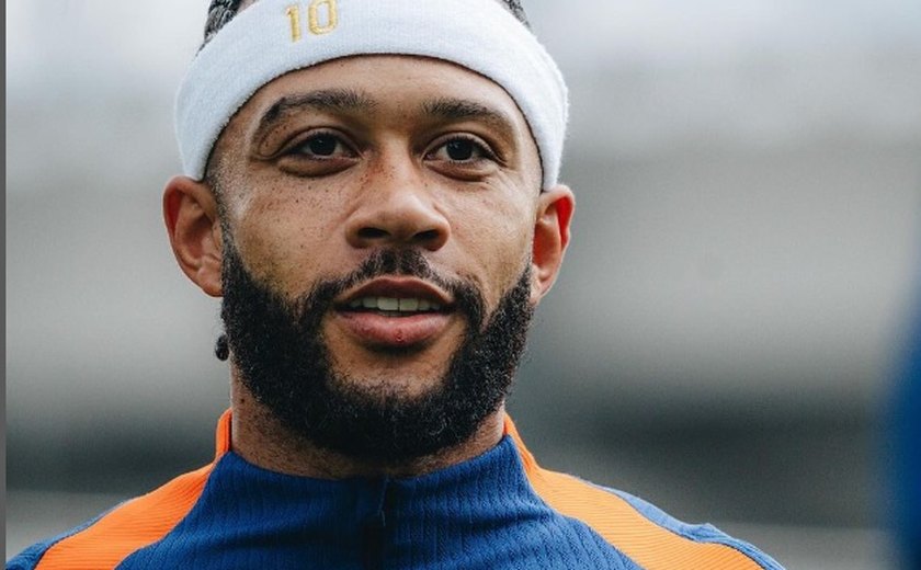 De trauma familiar a cantor de rap; veja curiosidades sobre Memphis Depay, novo reforço do Corinthians 