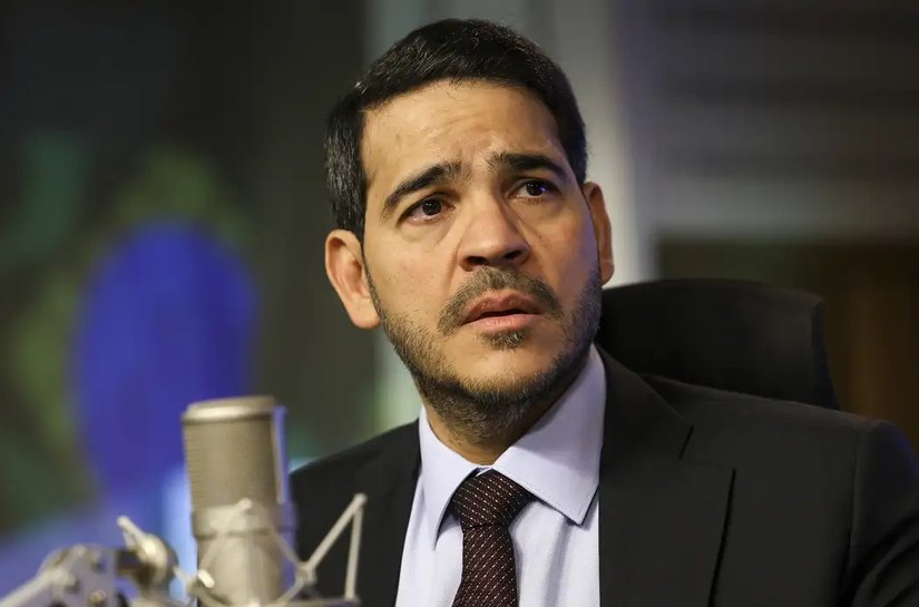 Governo: ressarcimento do INSS será feito em parcela única neste ano