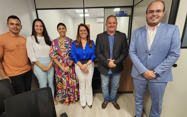 Secretária Caroline Balbino alinha com PGE detalhes para elaboração de edital da Artnor