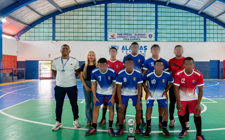 Sistema Socioeducativo de Alagoas estreia nas seletivas do JEAL 2026 com equipe de futsal