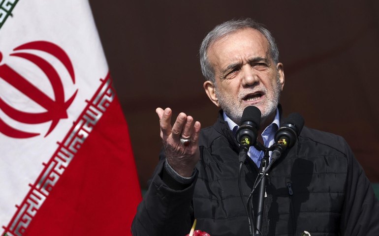 Irã está pronto para responder qualquer possível ataque de Israel, garante presidente