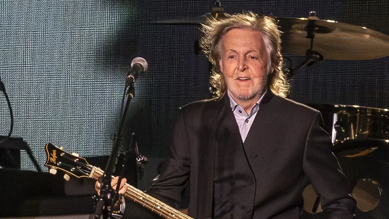 Paul McCartney dá detalhes sobre casamento de Taylor Swift e Travis Kelce