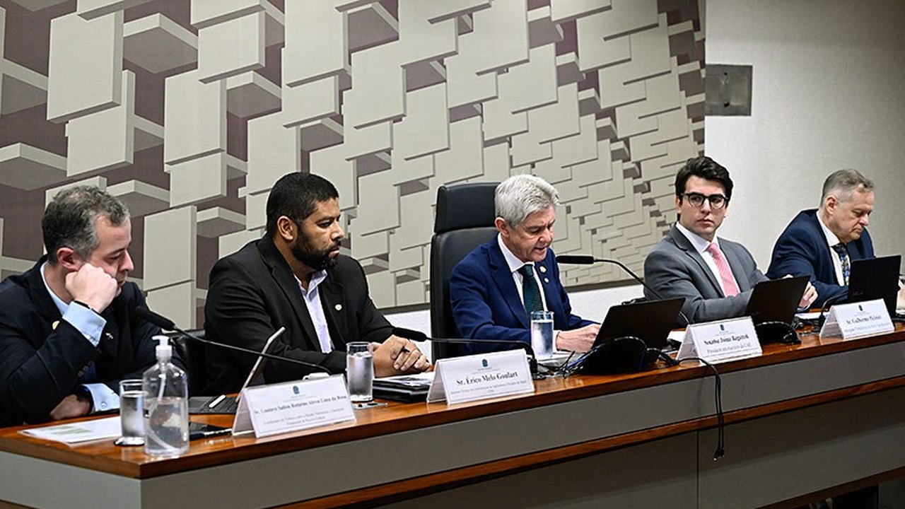 Debatedores propõem melhorias em projeto que muda cálculo do ITR