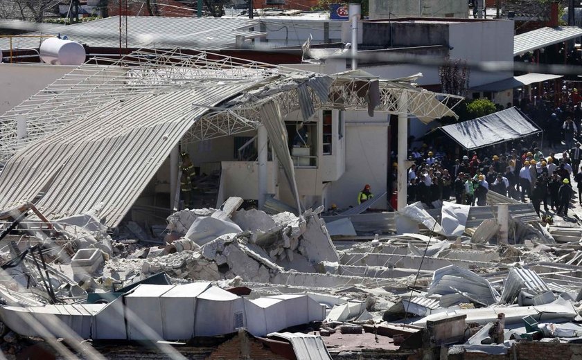 Explosão de gás mata adultos e bebês em maternidade na Cidade do México