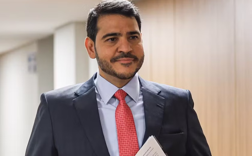 Ministros do STF criticam possibilidade de rejeição a Jorge Messias no Senado