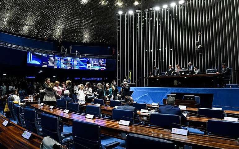 Senado aprova MP dos Ministérios, envia texto para sanção e alivia governo