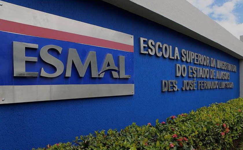 Escola Superior da Magistratura e UNICURSO assinam parceria para capacitação de servidores do Poder Judiciário