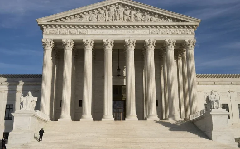 Suprema Corte dos EUA barra bloqueio republicano de ações climáticas em estados democratas