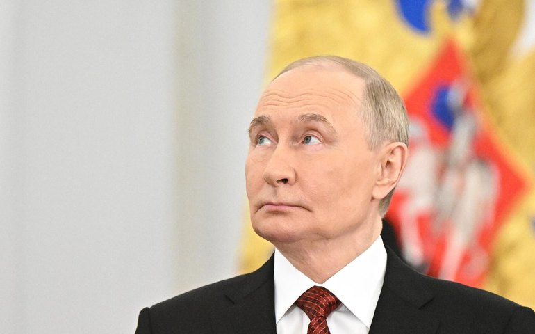 Vladimir Putin conversa com líderes do Irã e de Israel em busca de conciliação após ataques