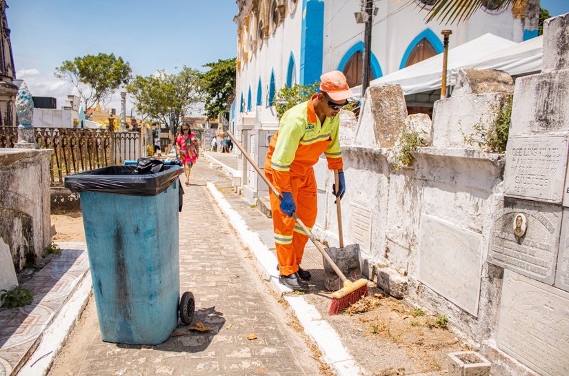 Alurb intensifica melhorias nos cemitérios públicos de Maceió para o Dia de Finados