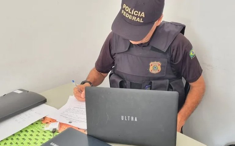 Polícia Federal prende em flagrante em Maceió uma pessoa com arquivos com imagens de abuso sexual infantil