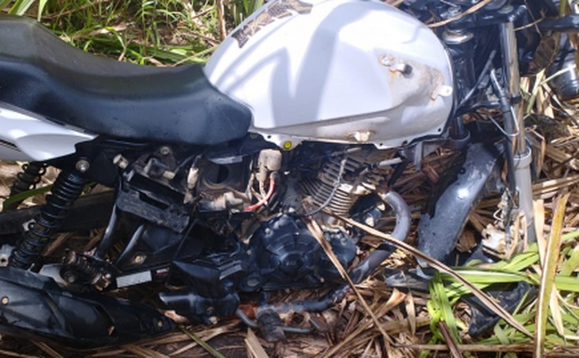 Guarnição Rota Lagunar 2 age rápido após informação de moto abandonada