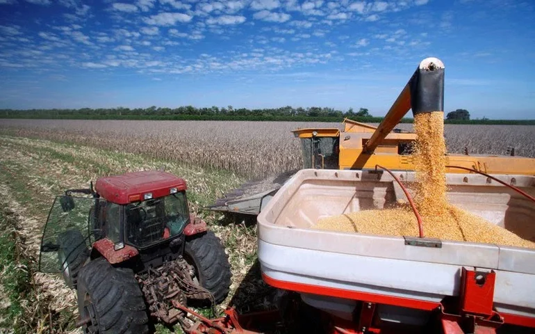 Programas do Plano Safra 2025-26 recebem mais de R$ 15,3 bilhões em recursos do BNDES