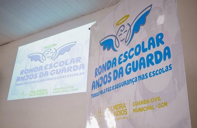 Prefeito Júlio Cezar se reúne com órgãos e instituições para anunciar medidas de segurança nas escolas da rede