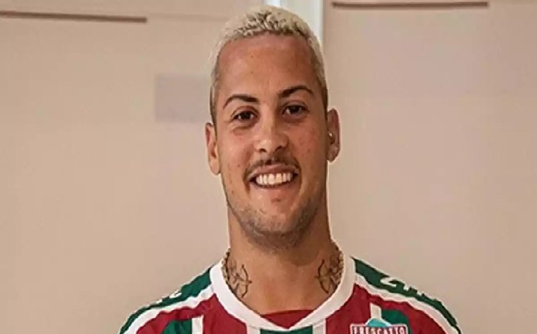 Guga é apresentado no Fluminense e diz que pretende ‘aprender com Fernando Diniz’