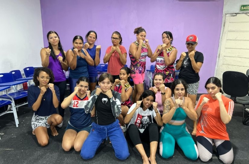 Penedo: Ela Se Garante oferece aulas gratuitas de defesa pessoal para mulheres com instrutora em jiu-jitsu