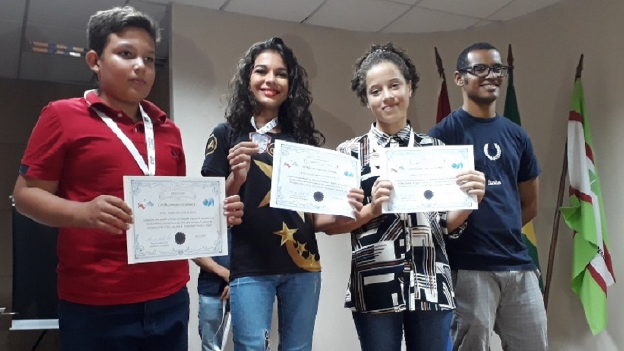 Alunas da rede estadual ganham cada vez mais espaço nas Olimpíadas de Matemática