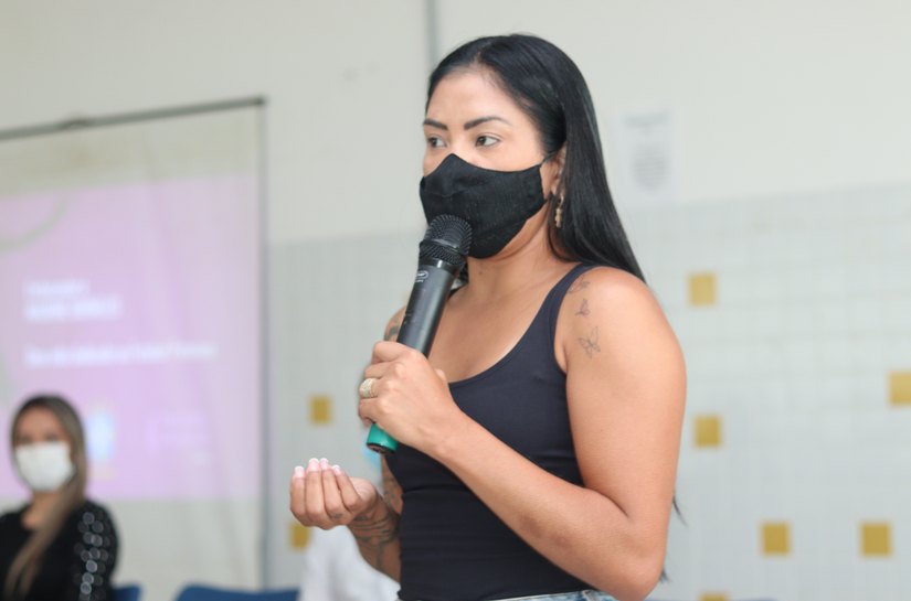 Palestra sobre futebol feminino estimula prática esportiva para estudantes