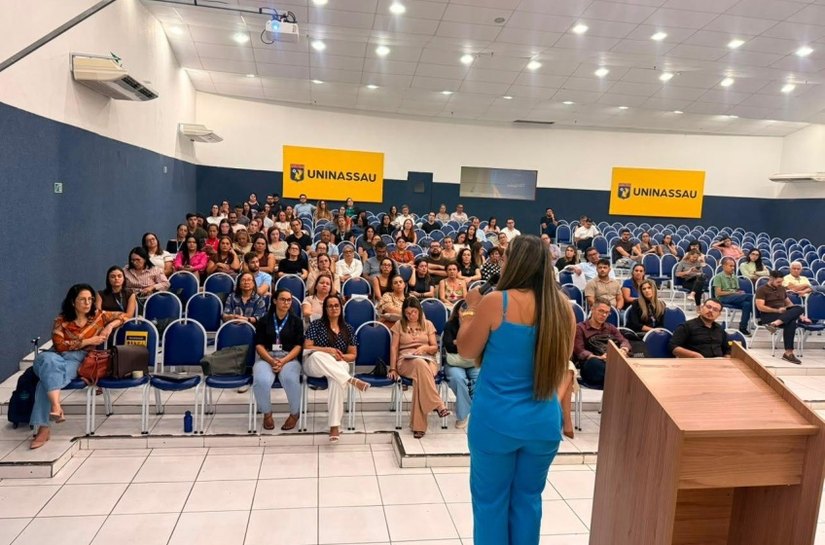 Programa 'Agora tem Especialistas' é apresentado aos profissionais da Atenção Primária e Especializada
