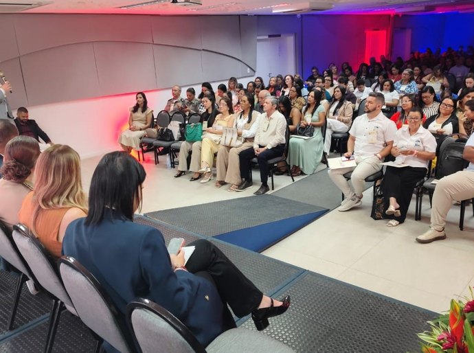 MPAL participa de seminário sobre qualificação de profissionais da rede de atendimento a crianças e adolescentes